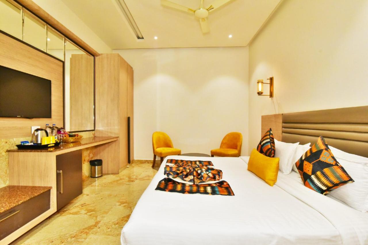 Hotel Infa - 400M From Golden Temple Amritsar Bagian luar foto
