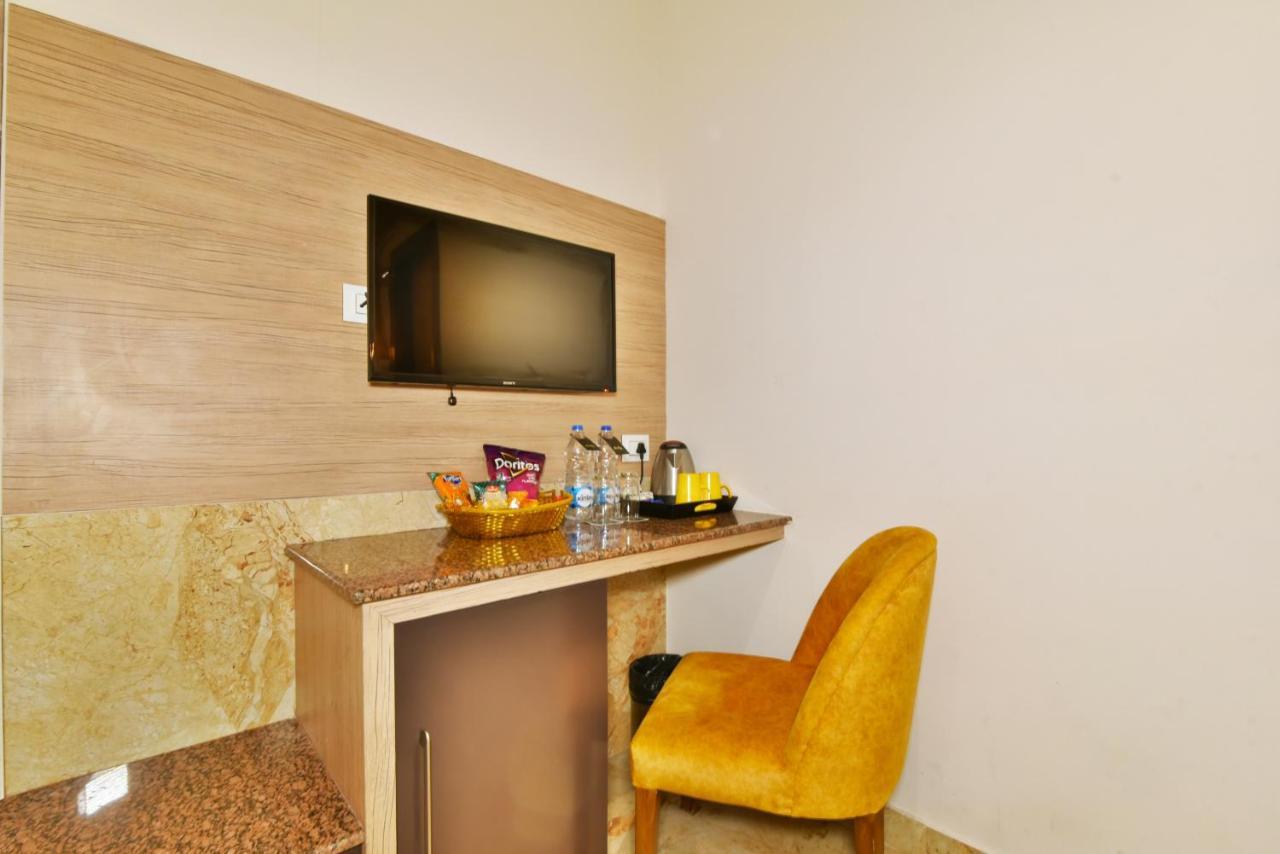 Hotel Infa - 400M From Golden Temple Amritsar Bagian luar foto