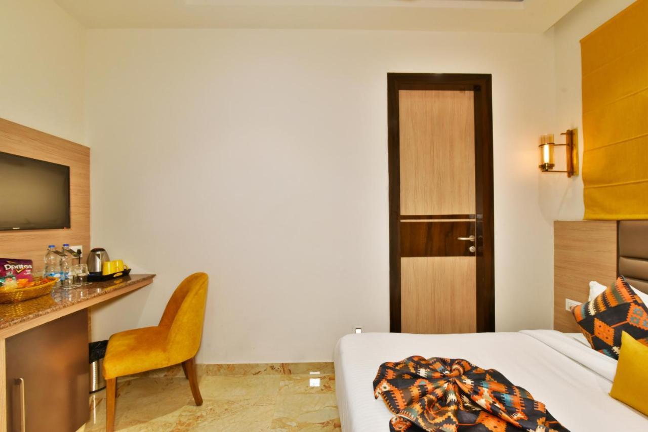 Hotel Infa - 400M From Golden Temple Amritsar Bagian luar foto